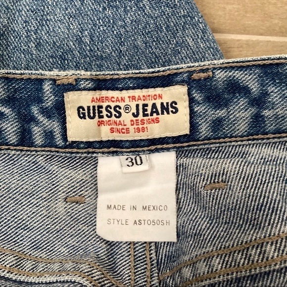 Y2K Guess Jeans | Size 30 - Picture 9 of 12